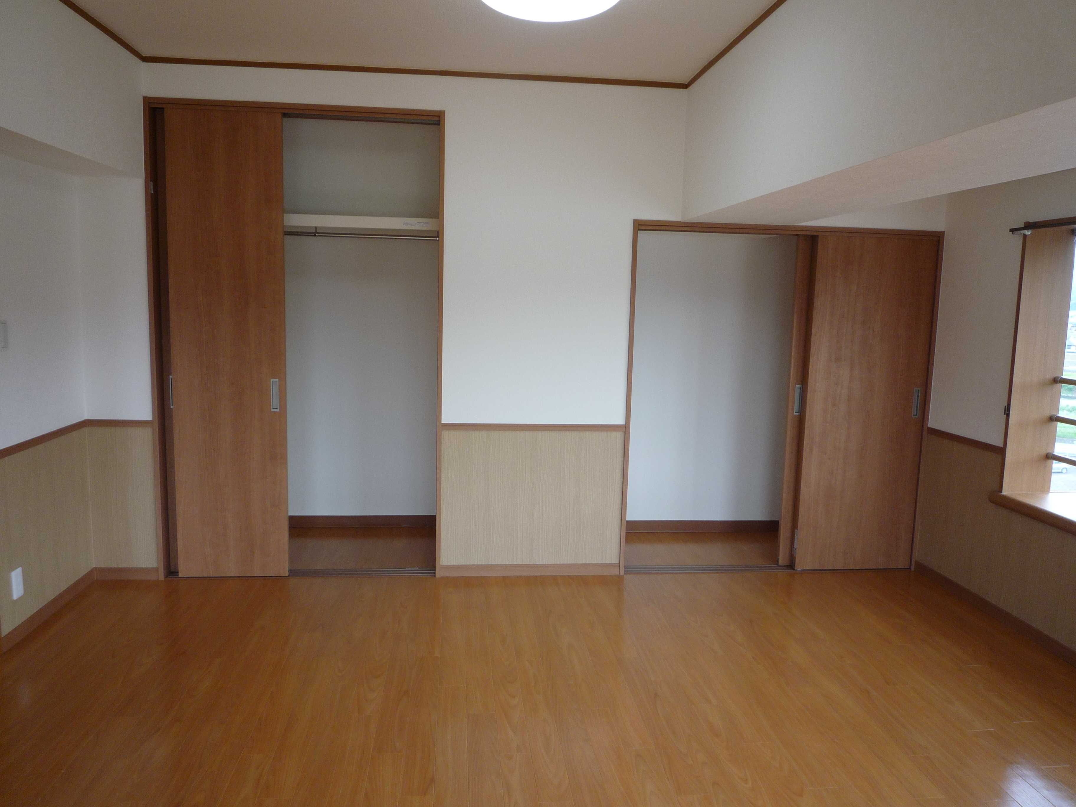 東南角部屋　広々な２DKタイプ