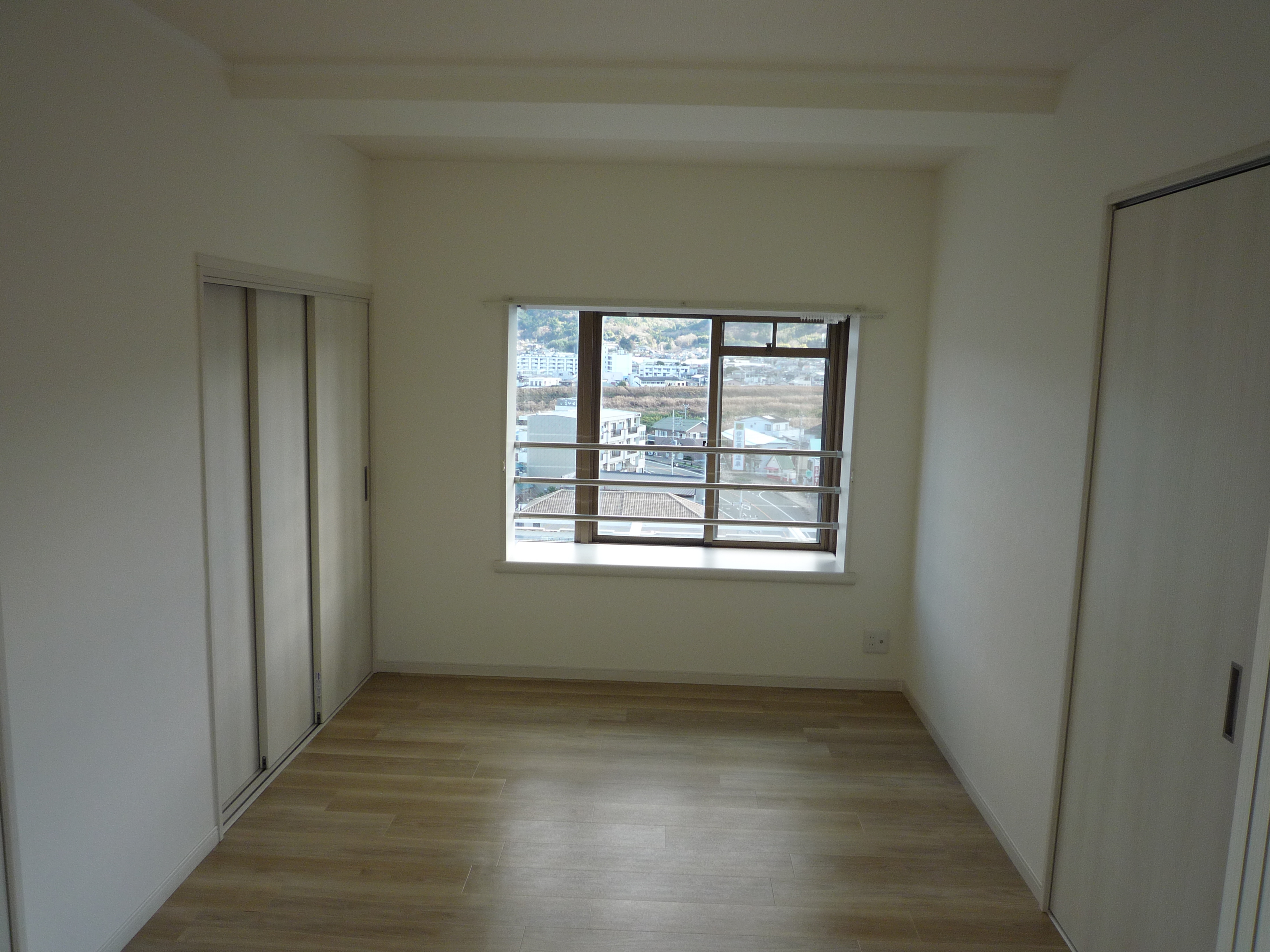 最上階　東南角部屋　２LDK